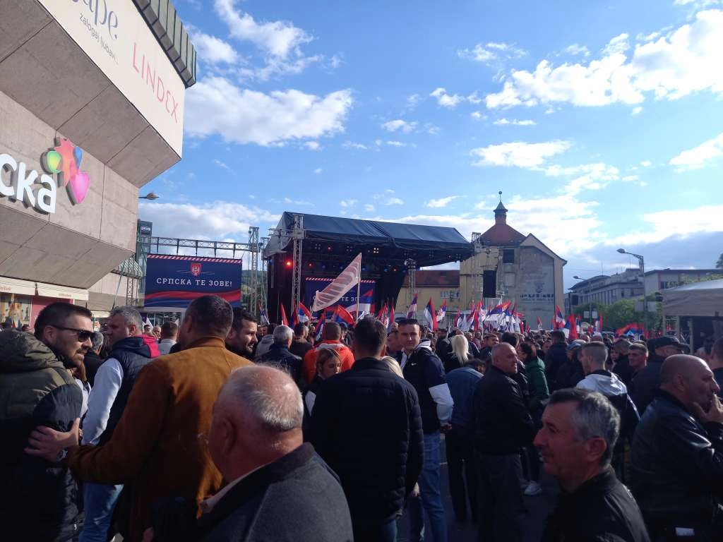 Počelo okupljanje građana na Trgu Krajine u Banjaluci